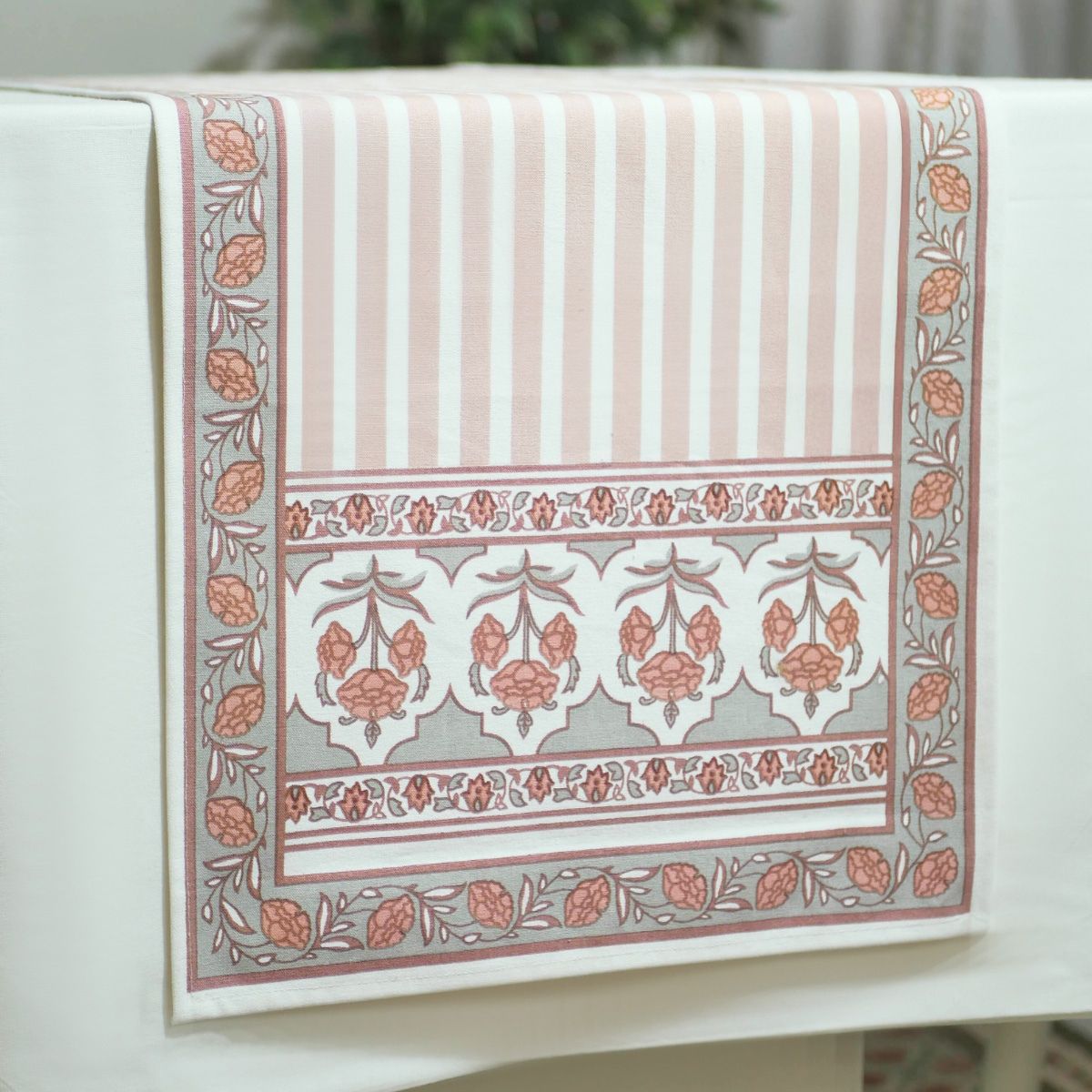 Cotton Table runner in Green and Dusty Pink | 4 and 6 Seater
