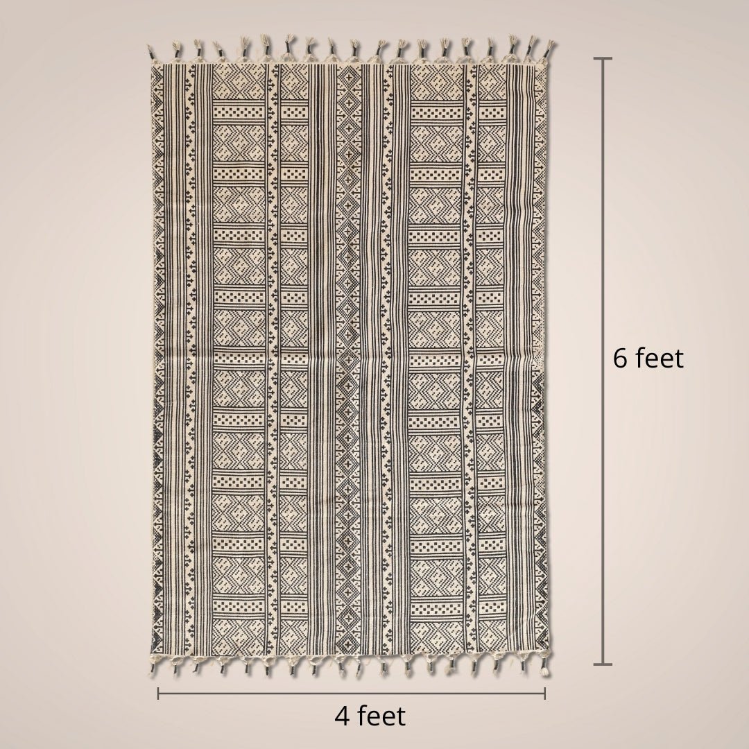 Handprinted Cotton Floor Rug for Living Room and Bedroom in Monchrome Colour| Soft Washable Rug