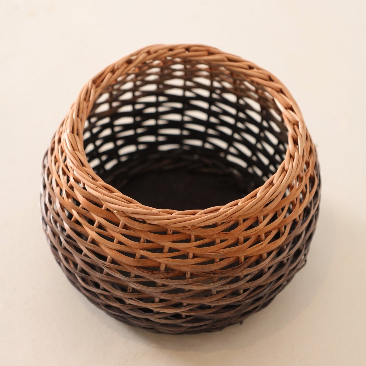 Brown Indigo Ombre Wicker and Wood Planter | Eco-friendly Indoor Decor