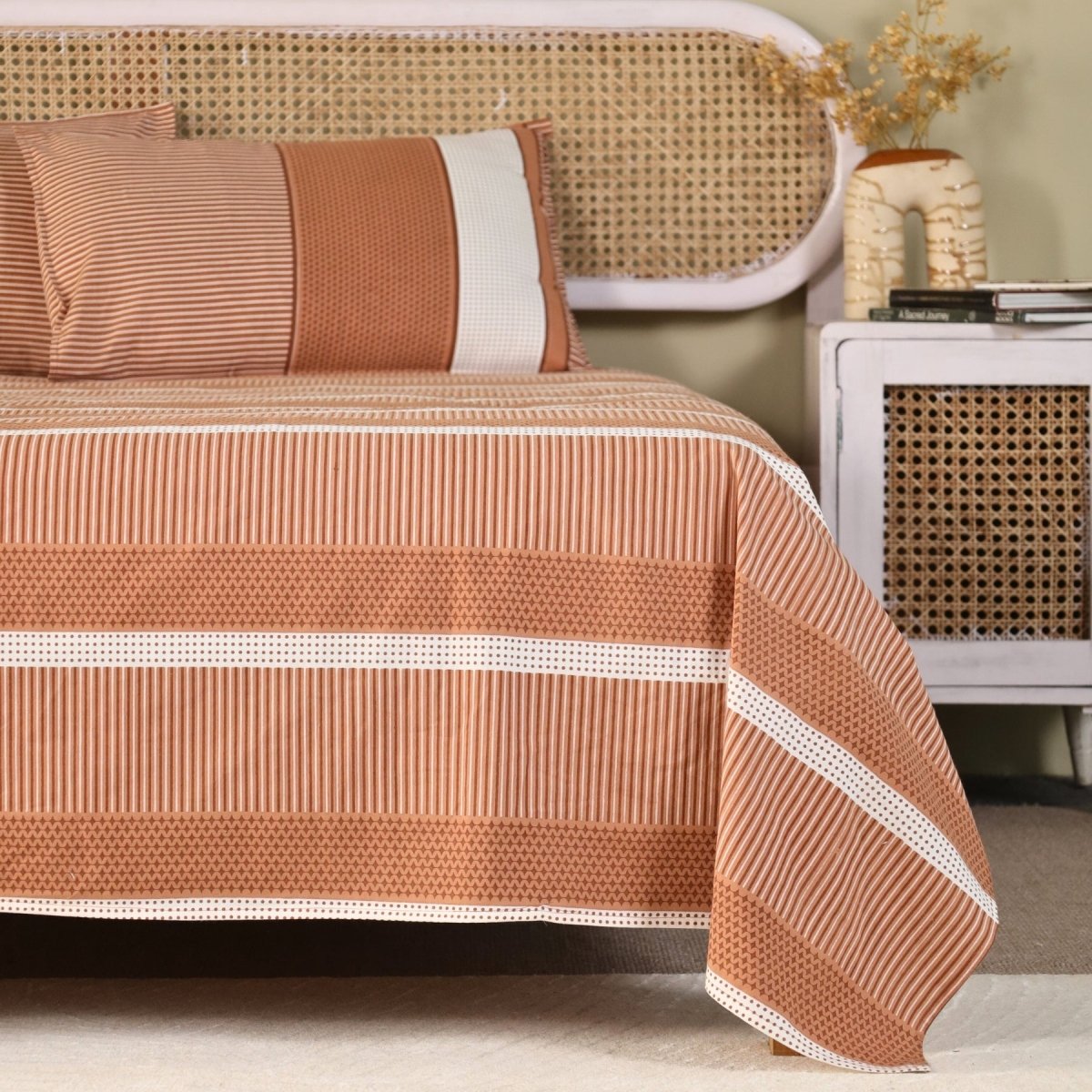 Rust and Off white Pure Cotton Bedsheet | Queen and King Size | Handprinted