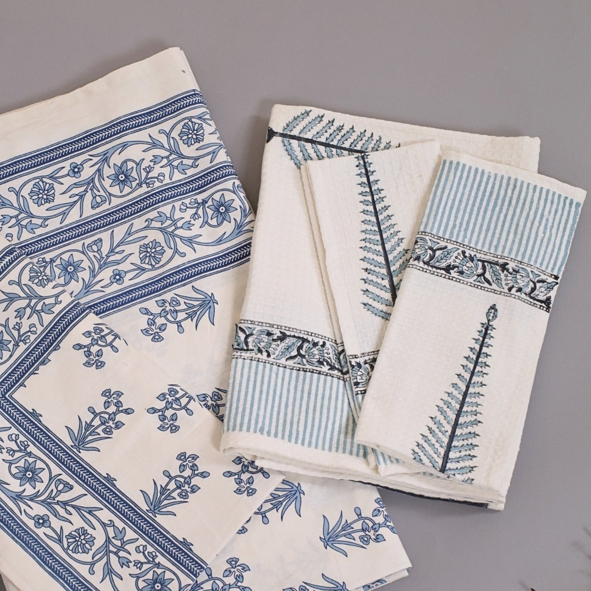 Pure Cotton Bedsheets and Towel Gifting Set| White and Blue Floral Pattern