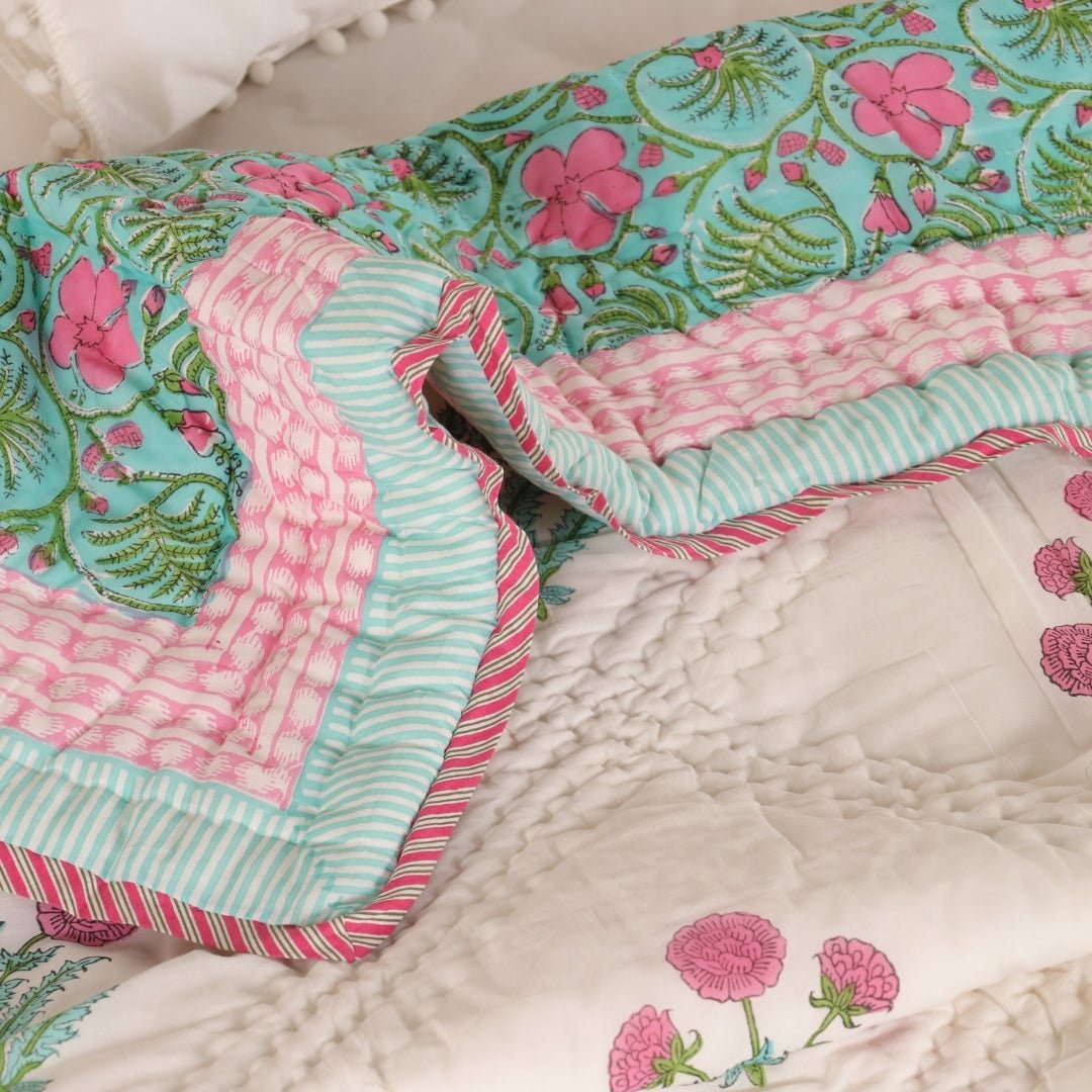 AC Comforter for Single Bed in 100% Cotton Mulmul Handprinted in Turquoise and Pink| Lightweight Soft and Breathable AC Blanket