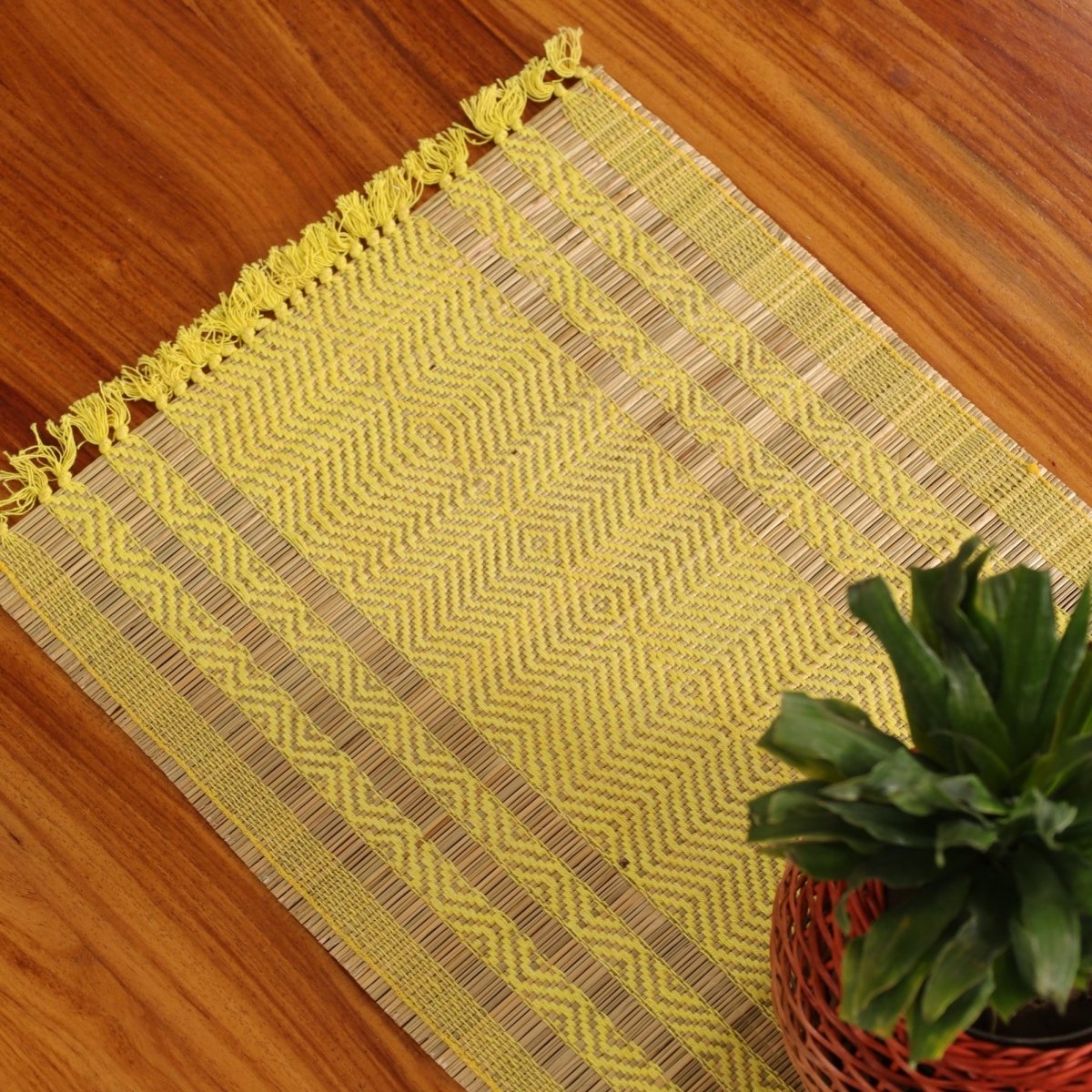 Cotton and Grass Table runner in Lemon Yellow | 4 and 6 Seater