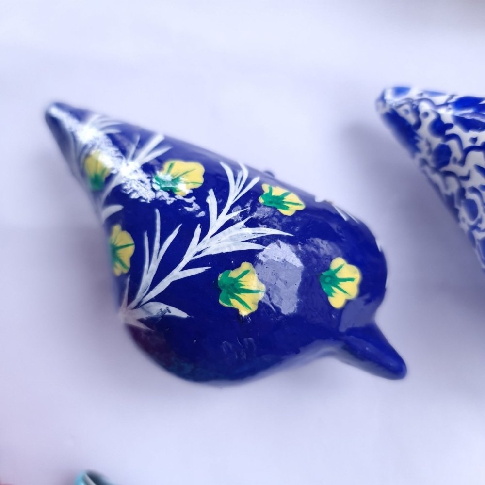 Wall hanging paper mache doves handcrafted in Kashmir Assorted Colours