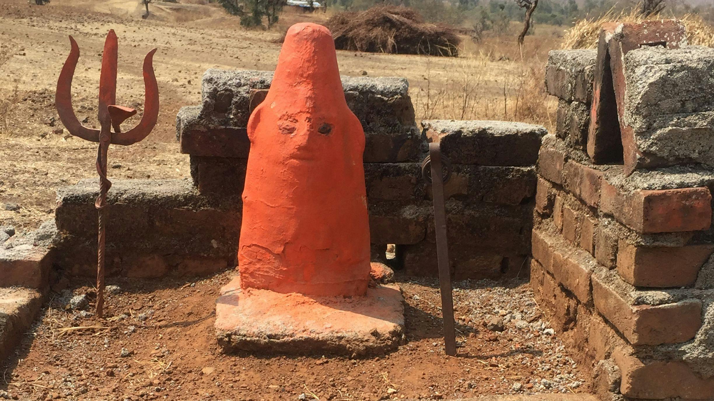 Replica idol of Mailani devi at the foot of the fort