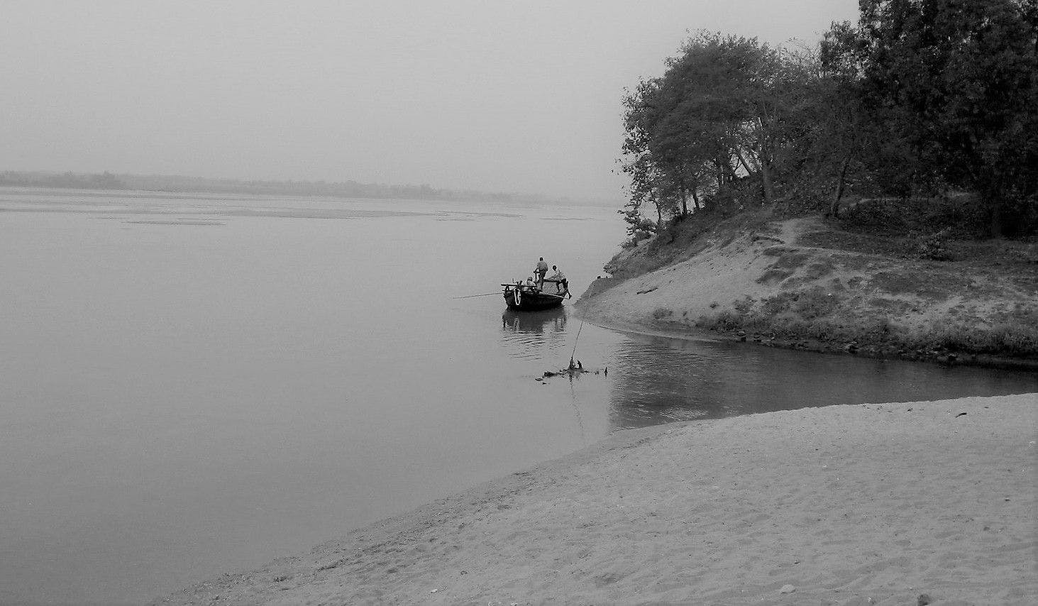 Damodar River, where the duo was spotted