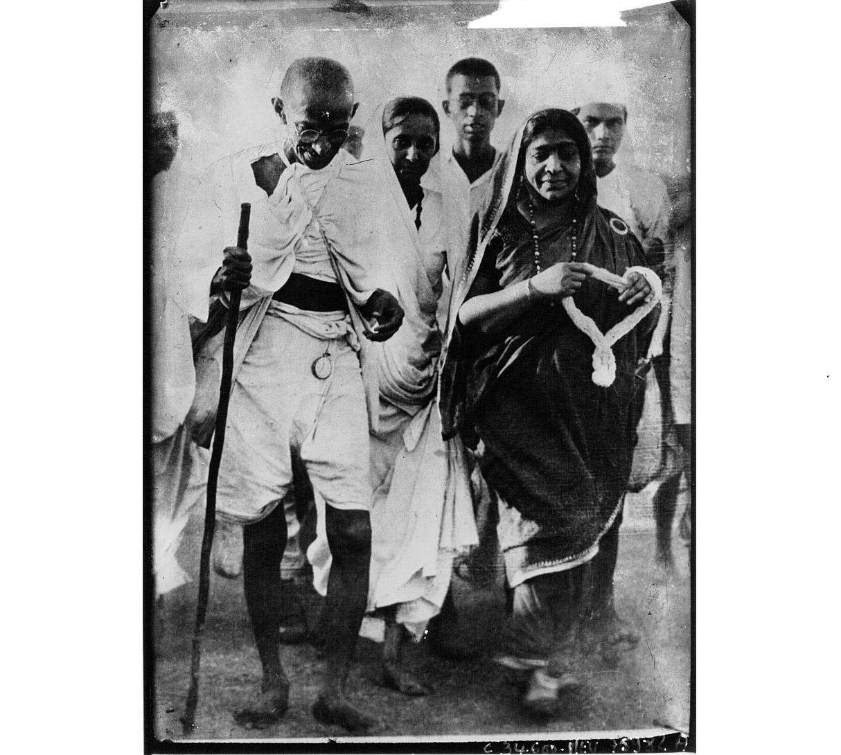 Mahatma Gandhi with Sarojini Naidu during the Salt March