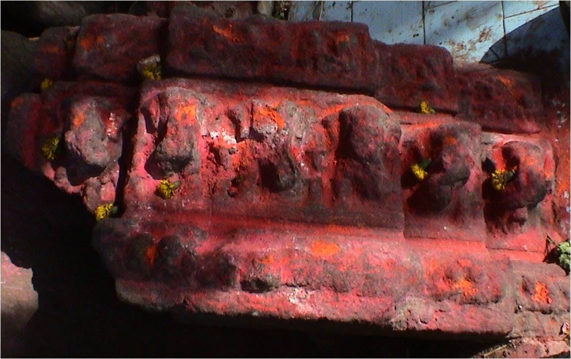 Shilahara Yadava Temple Fragment (Gajathara)