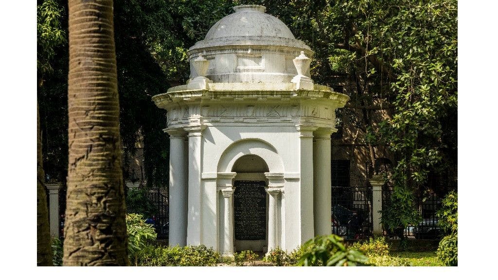 Tomb of Begum Frances Johnson