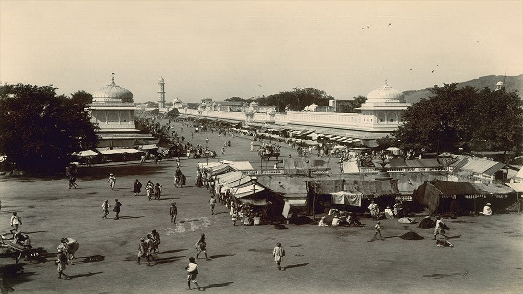 Main Street, Jaipur by Govindram Oodeyram circa 1895 CE