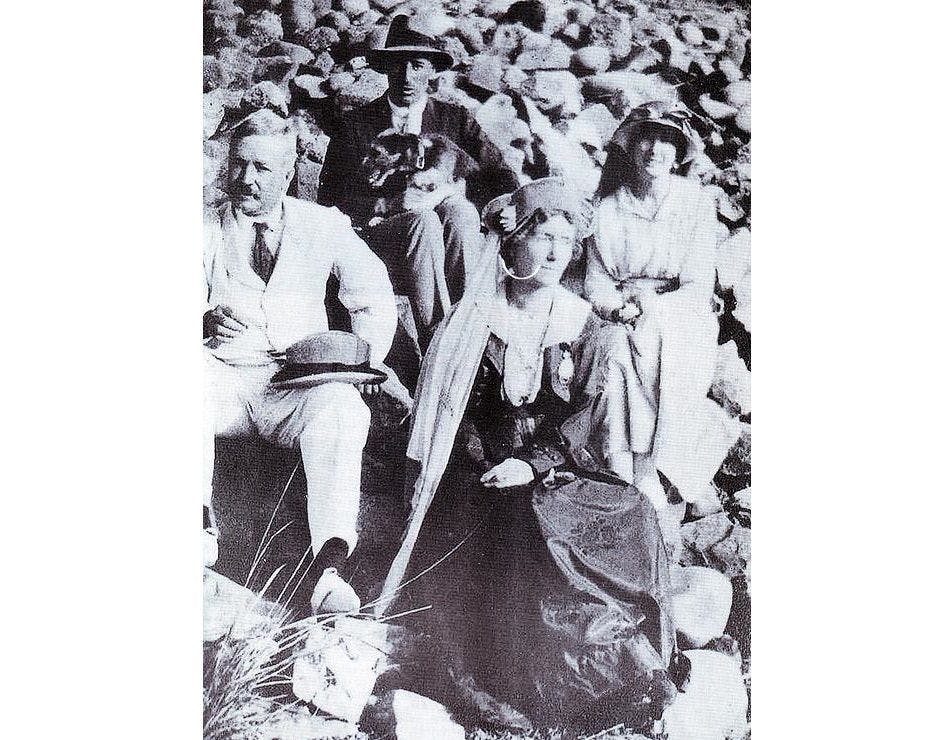 Dyer with his wife Annie Dyer and daughter