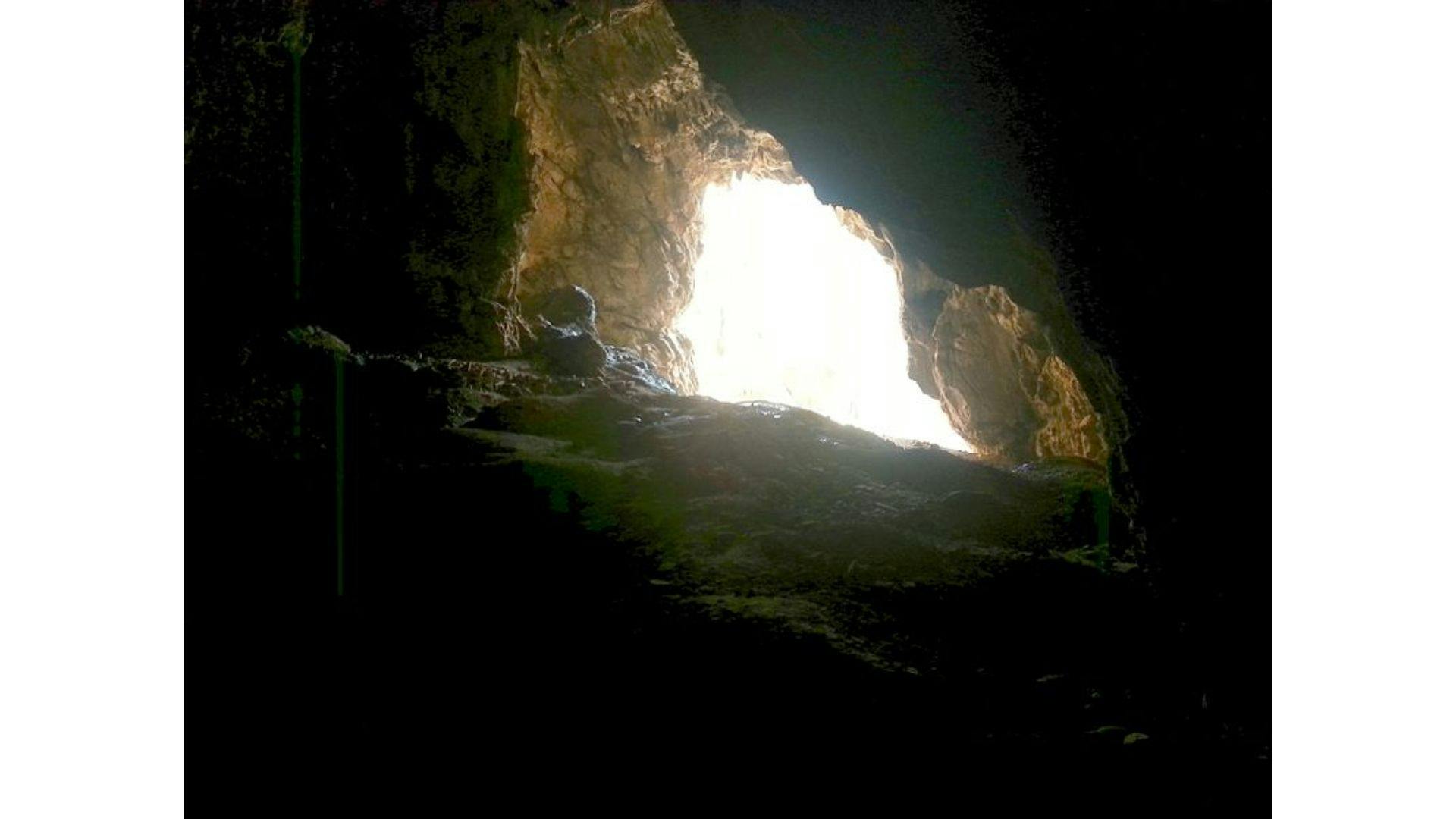 Inside the cave at Kashmir Smast