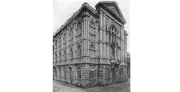 The Keneseth Eliyahoo Synagogue in the 19th Century