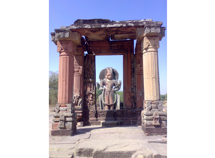 Vishnu temple at Eran