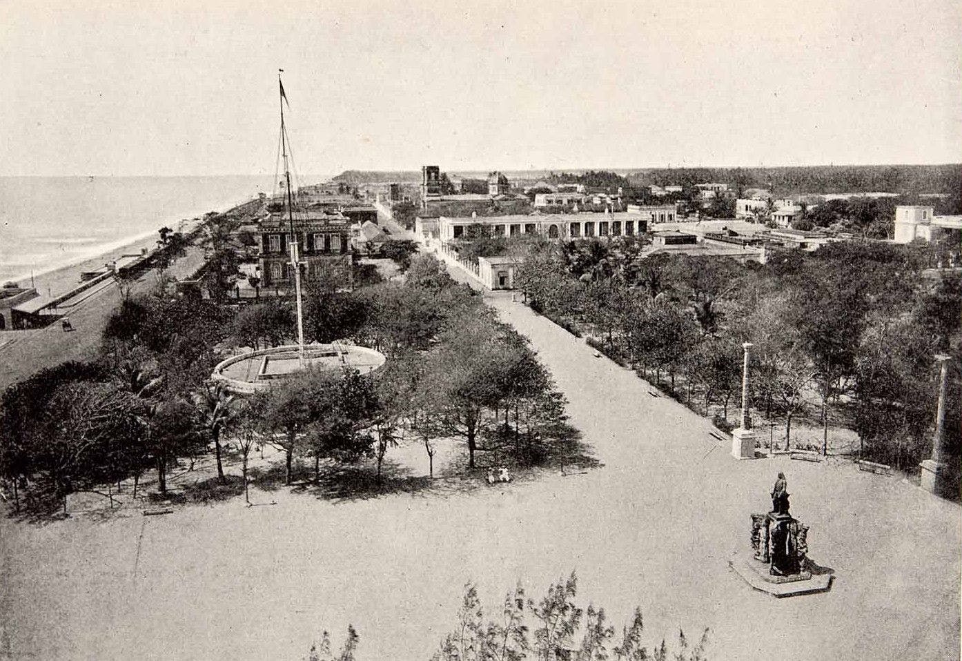 Pondicherry Waterfront (1900)