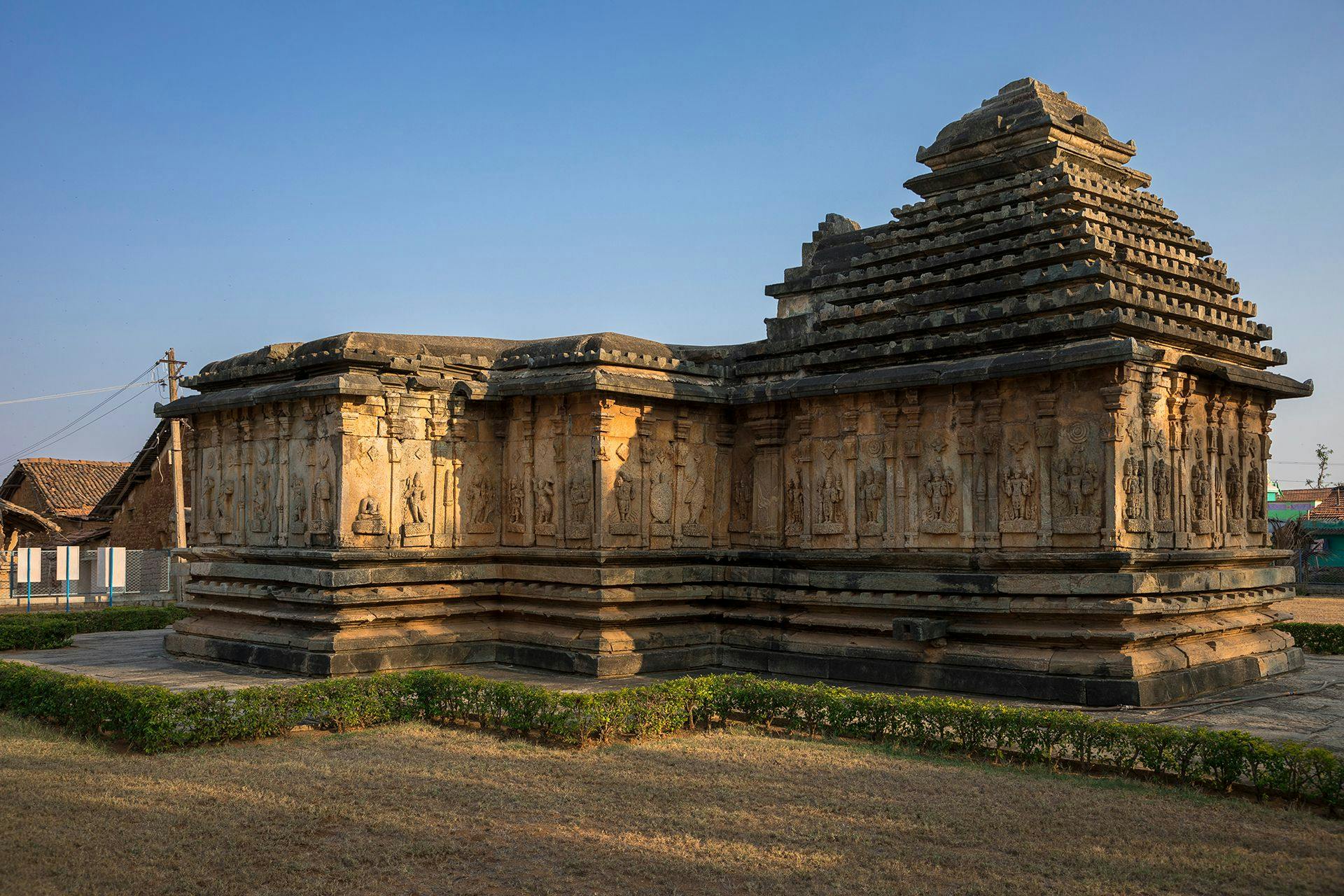 Chennakeshava Temple – Arakere (Rear)