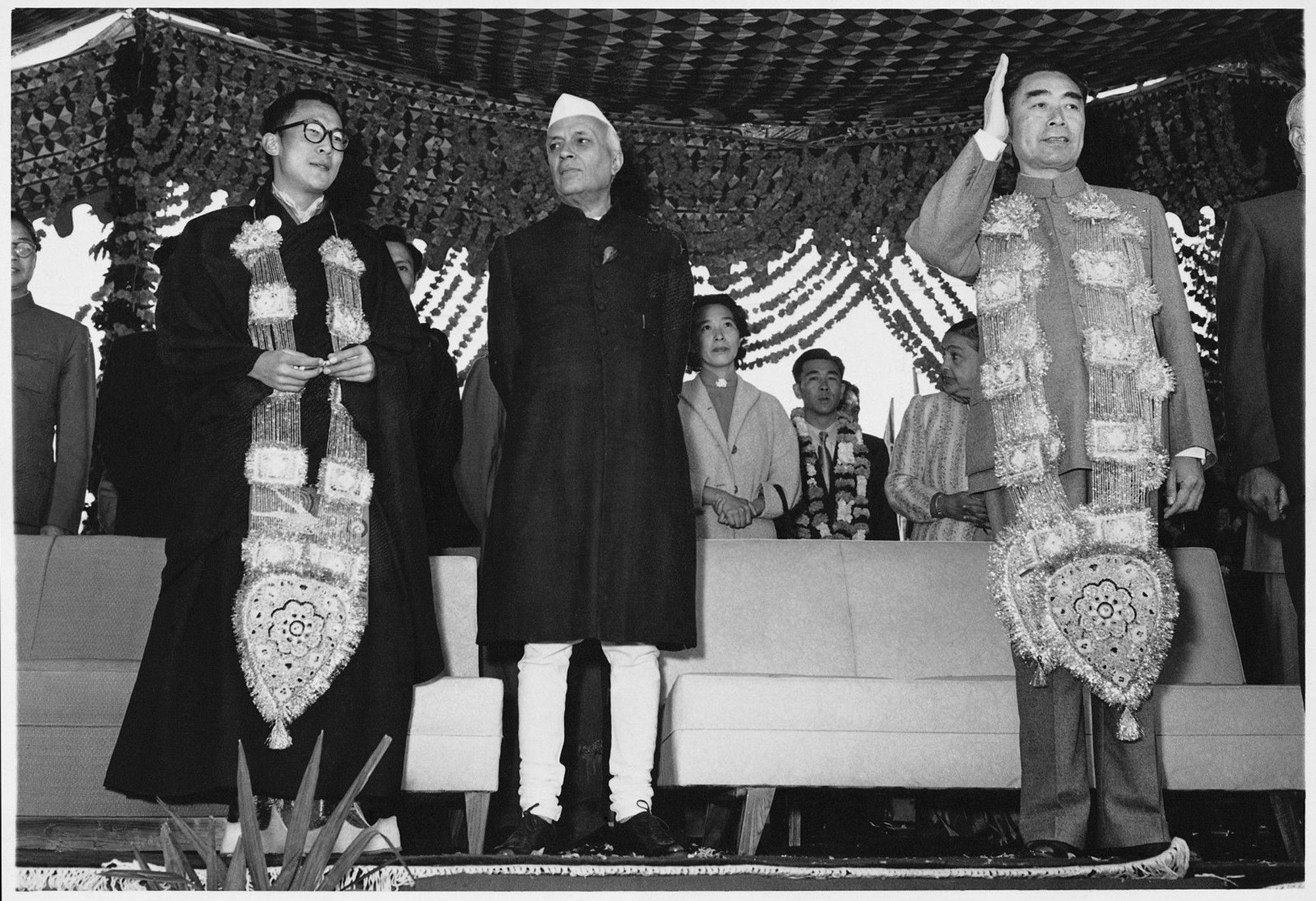 Dalai lama, Pandit Nehru and Zhou Enlai in 1956
