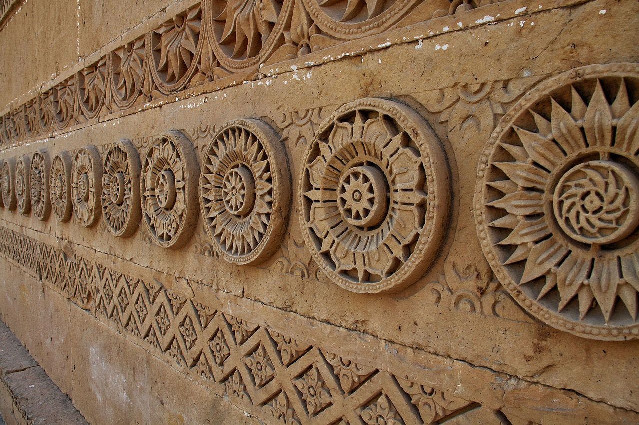 Intricate design on one of the tombs