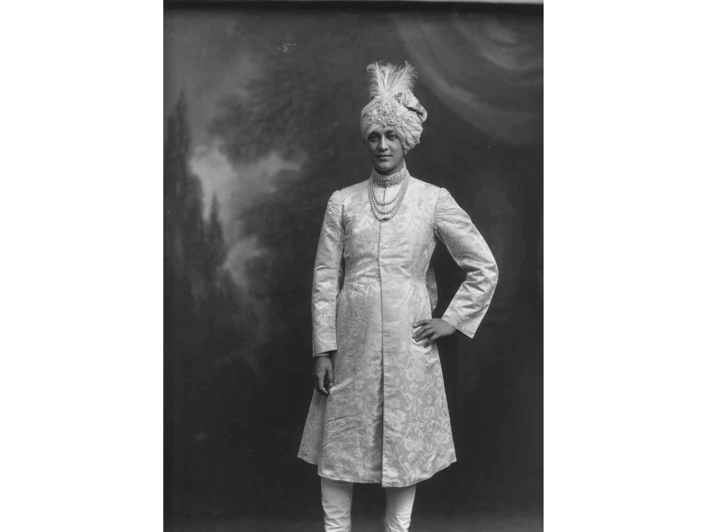  H.H. Maharaja Shri Sir Jitendra Narayan Bhup Bahadur, Maharaja of Cooch-Behar, KCSI, 1913