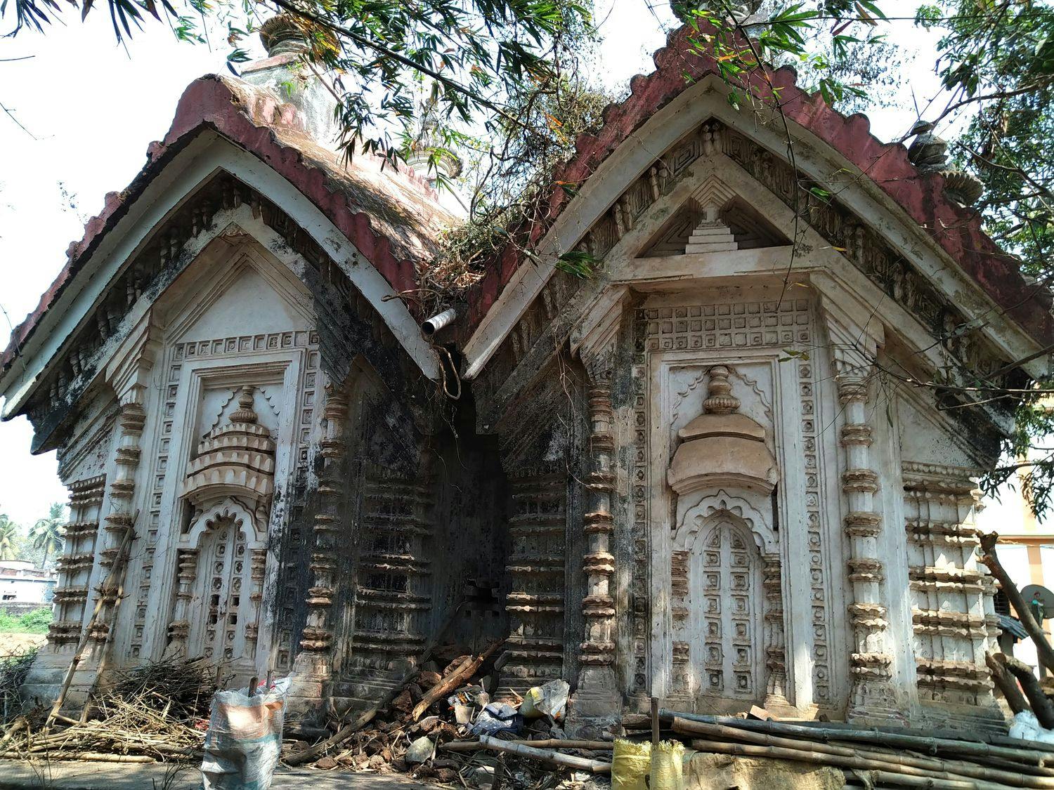 Jor Bangla style temple, sideview