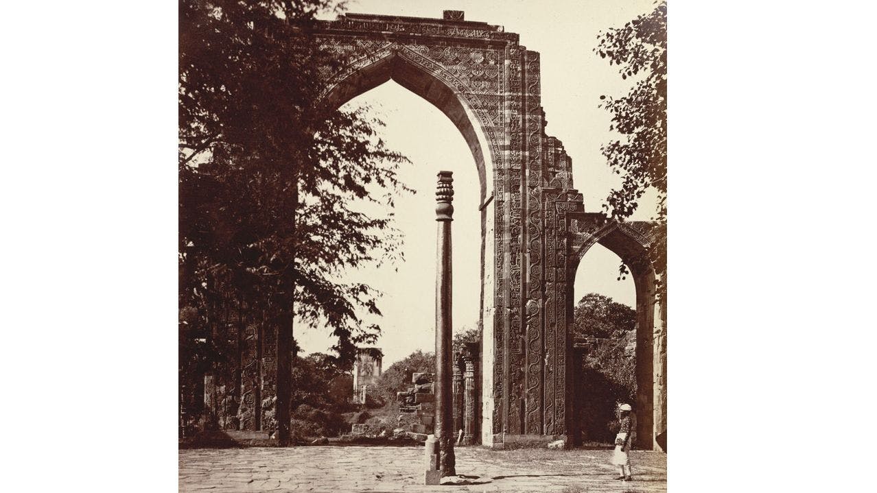 Iron Pillar photographed by Felice A. Beato in mid-19th century