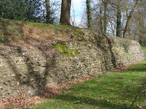 The Roman Fortification Walls at Verulanium