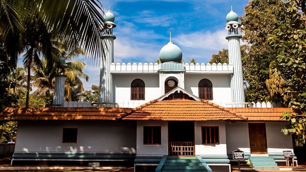 Dating back to around 629 CE , India’s first mosque has had many facelifts over the years