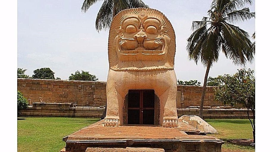 Lion shaped water tank at Gangaikondacholapuram