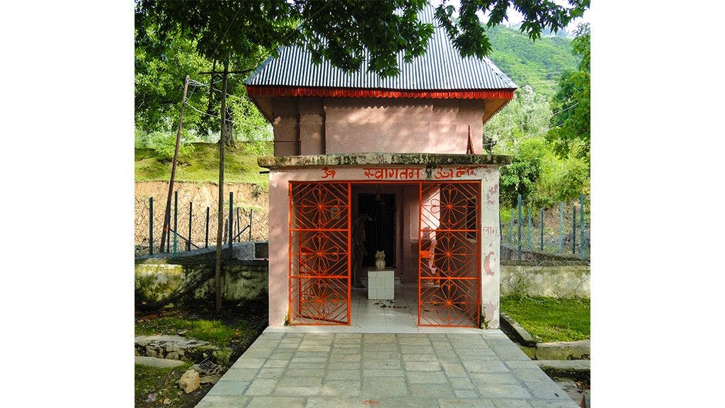Shiva temple at Verinag