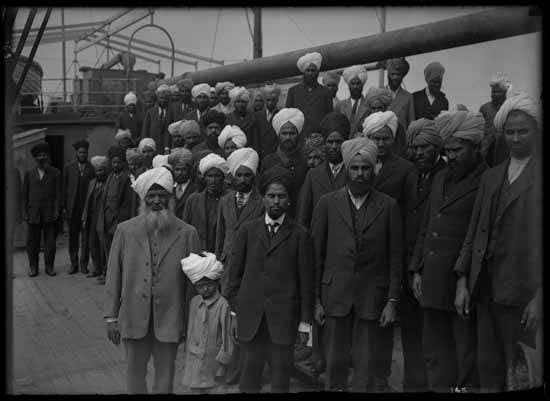 Indian immigrants aboard Komagata Maru, 1914