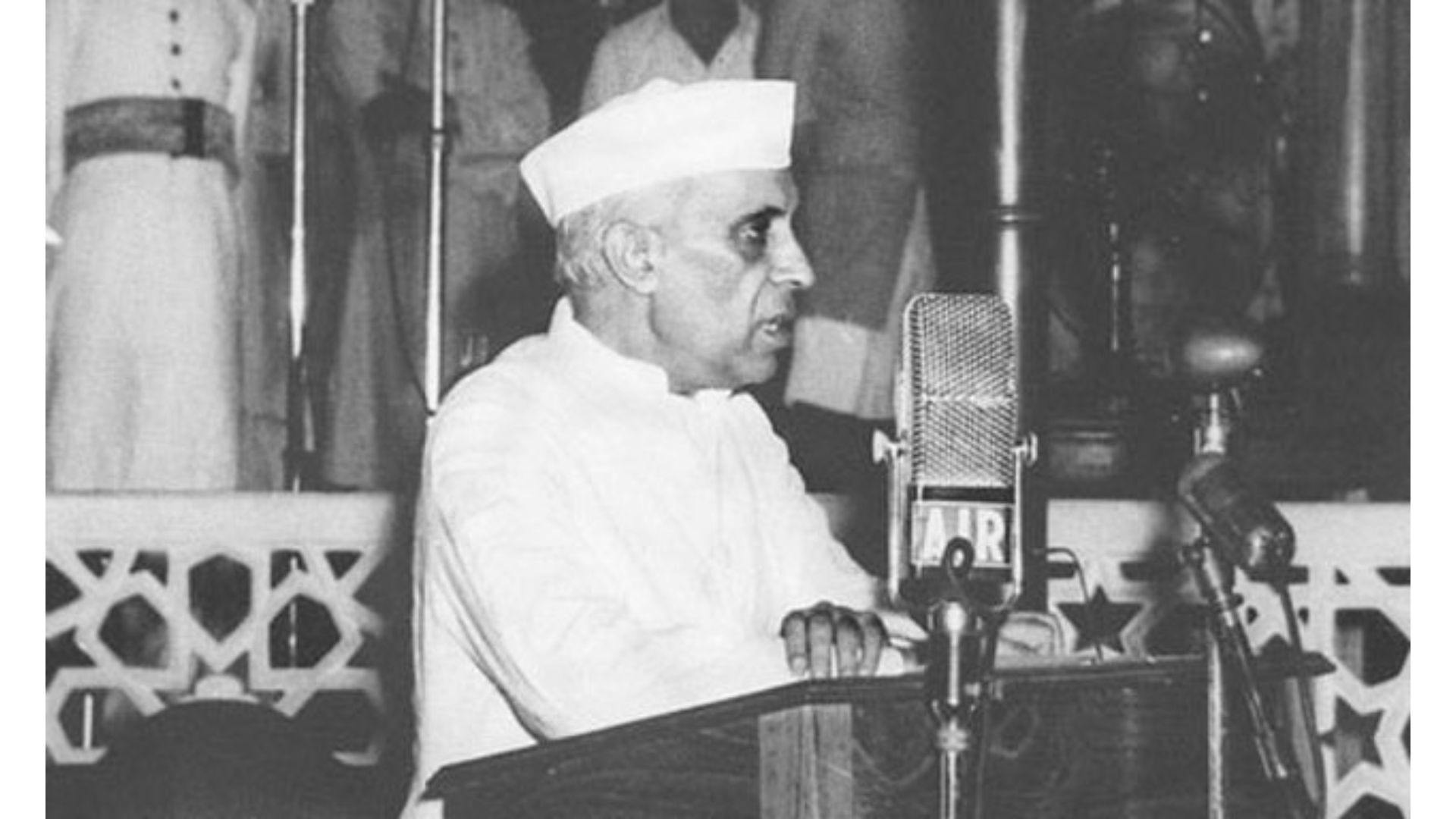 Nehru giving his 'Tryst with destiny' speech | Wikimedia Commons