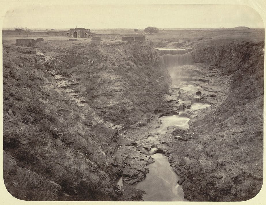 Photograph of a valley at Ajanta taken by Robert Gill in the 1860s