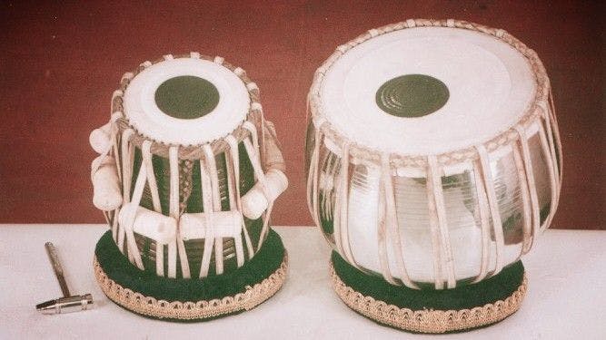 Tabla with central (black) syahi loading on top
