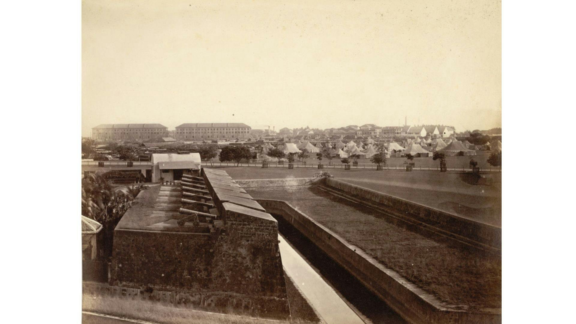 The Stranger's Lines, Esplanade, showing part of the old ramparts of the Fort, Bombay (1863)
