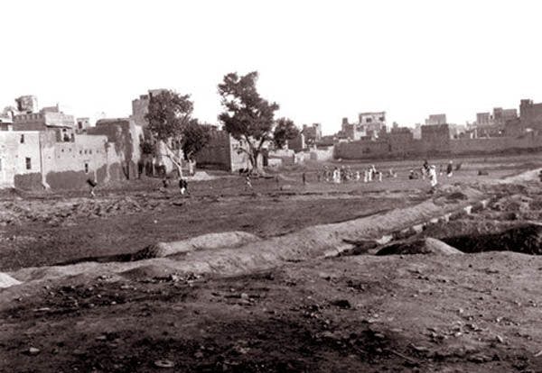 An old photo of Jallianwala Bagh 
