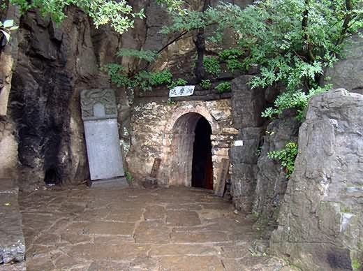 Dharma Cave