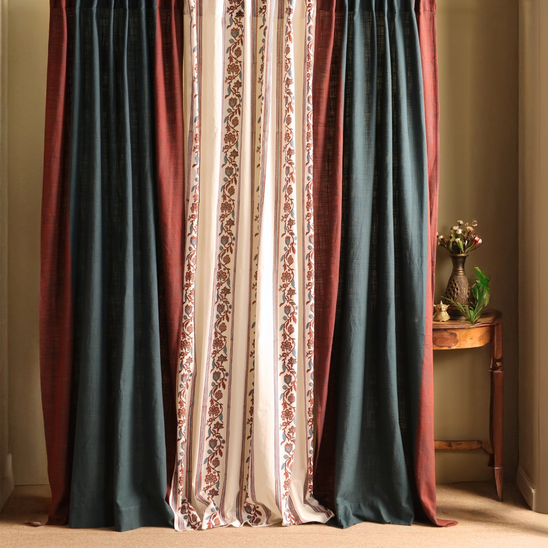 Pure Cotton Sheer and solid Curtains set in  Off White and Navy Colours, available in 7ft in set of 3