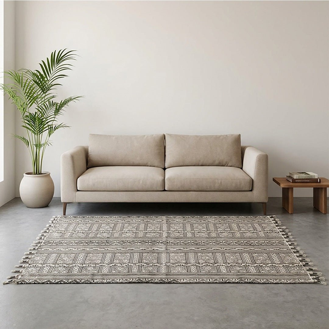 Cotton Floor Rug handprinted in Monochrome Colours for Living Room and Bedroom|Soft Washable Area Rug| 4 x 6 feet