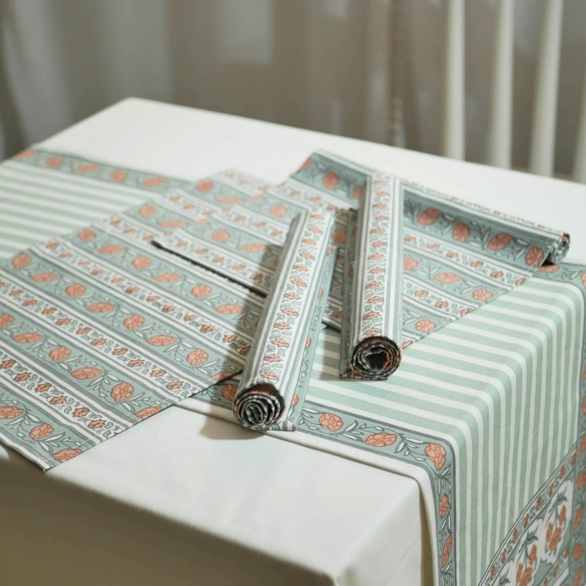 Cotton Dining Table runner and Table Mat in Green and Dusty Pink | Set of 4 and 6