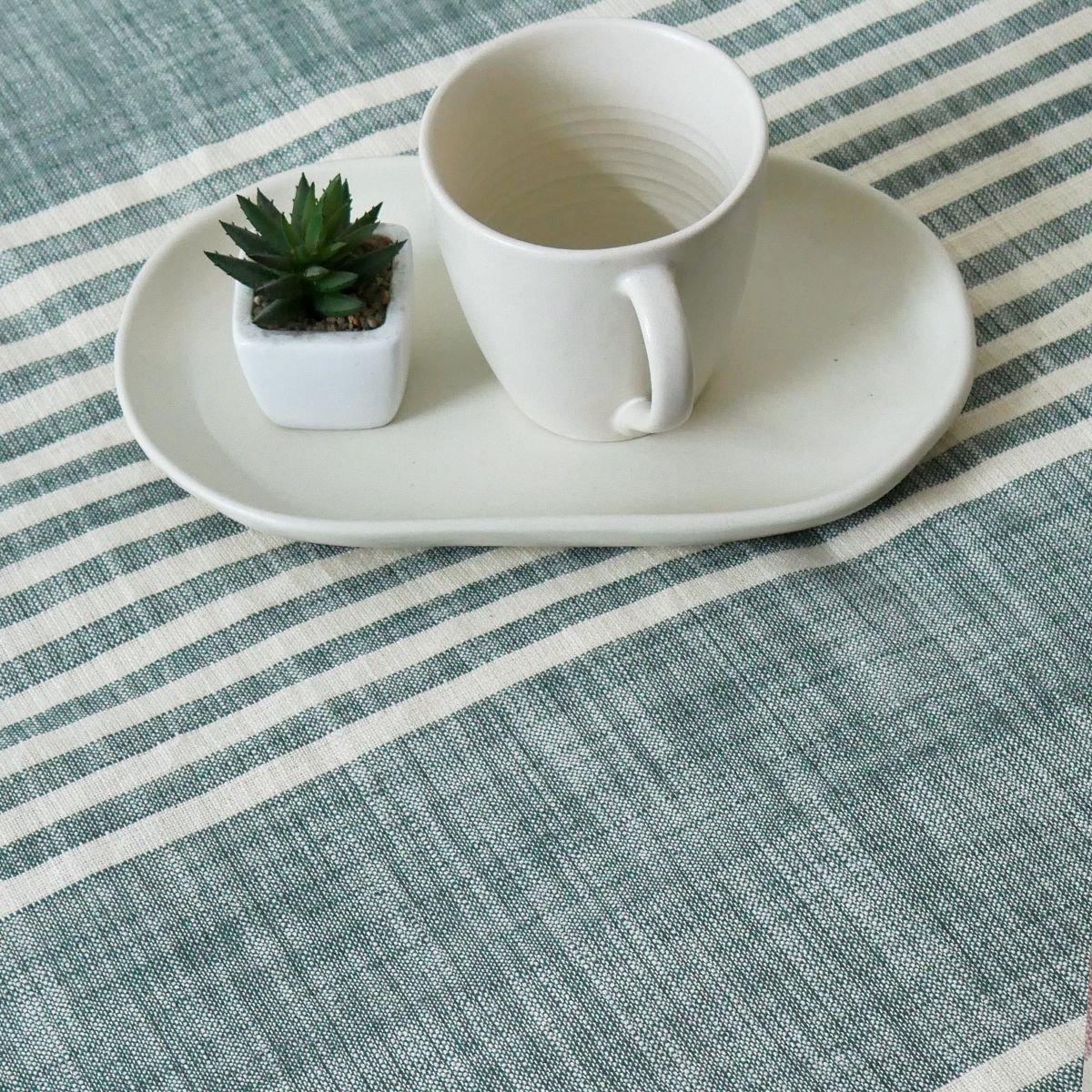 Green and Off-white Cotton Handwoven Double Bed cover | Queen Size | Striped