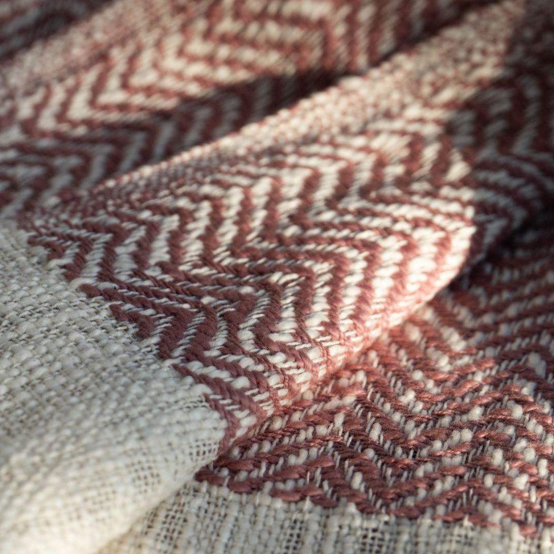 Handcrafted Cotton Throw for Sofa & Bed in Pink and Off White | Soft & Lightweight Home Decor