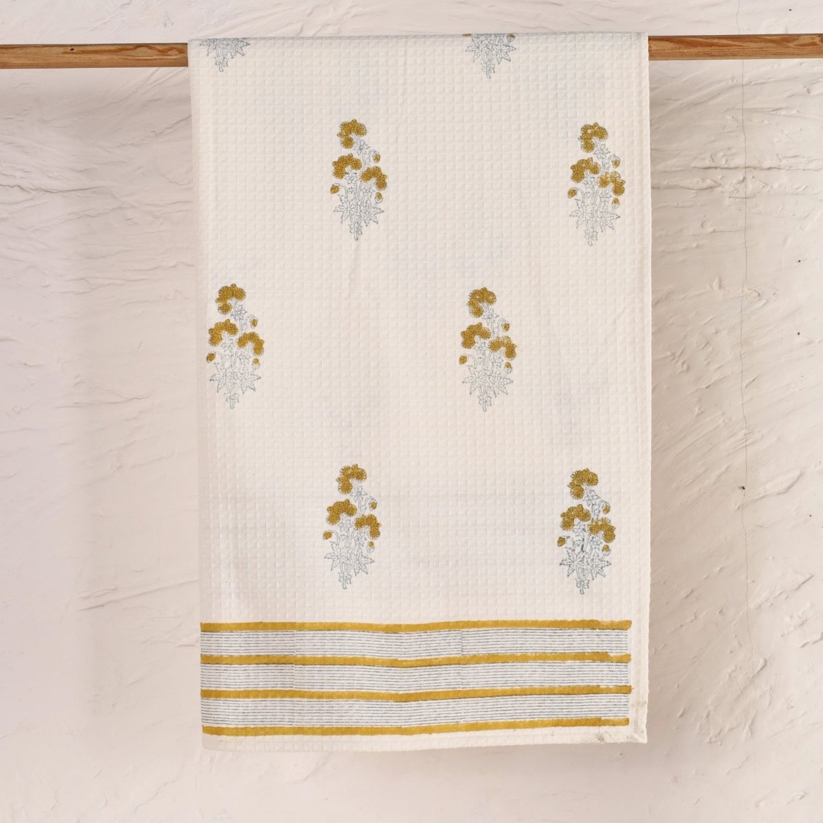 Pure Cotton Bath Towel Handprinted Floral Pattern in Yellow