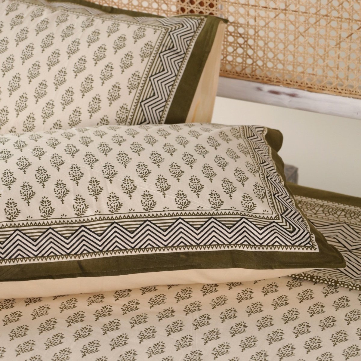 Cotton Bed sheet in Queen Size Set With 2 Pillow Covers Hand Printed in Beige and Green Florals