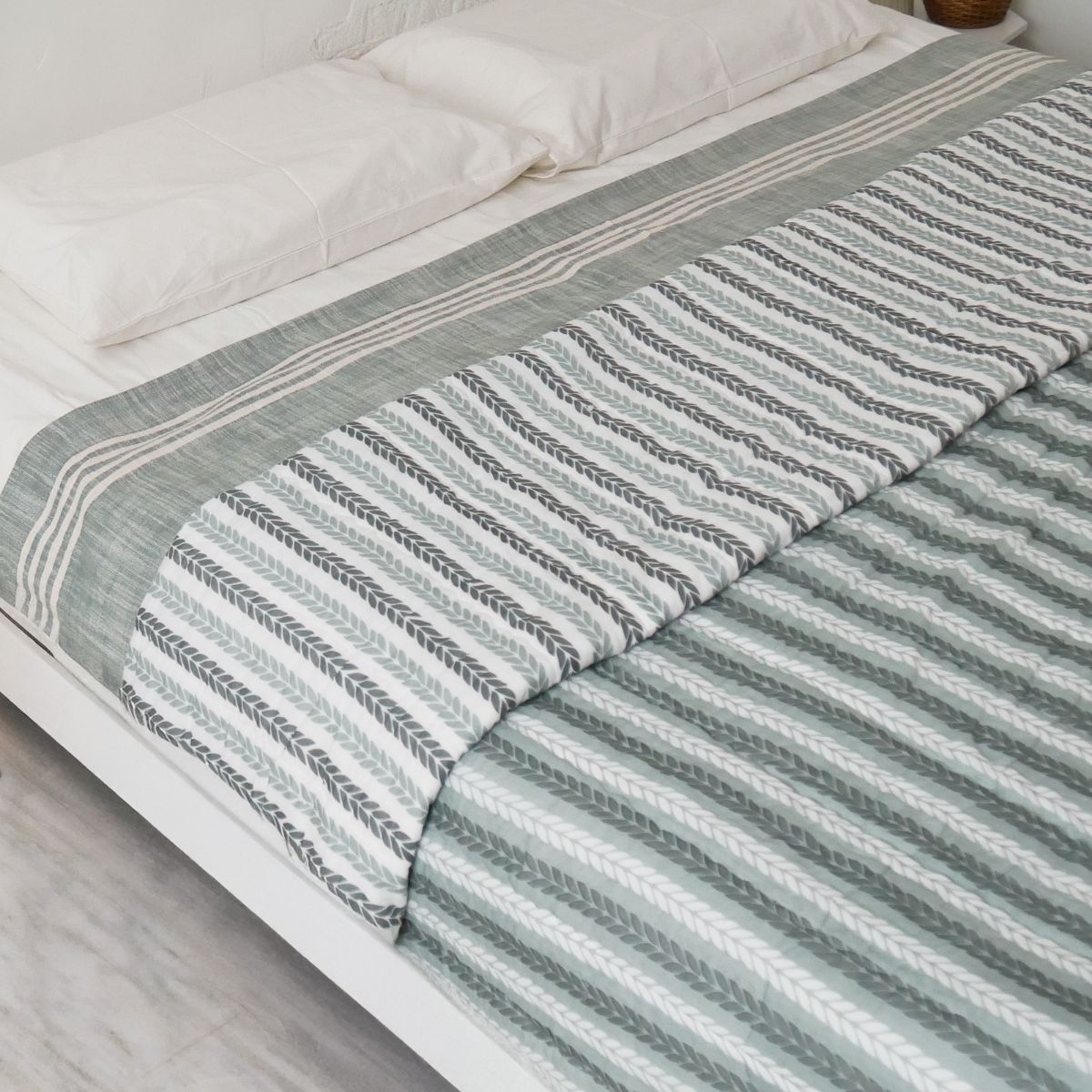 AC Comforter in 100% Cotton Mulmul Handprinted in Green Leafy Stripes| Lightweight Soft and Breathable AC Blanket