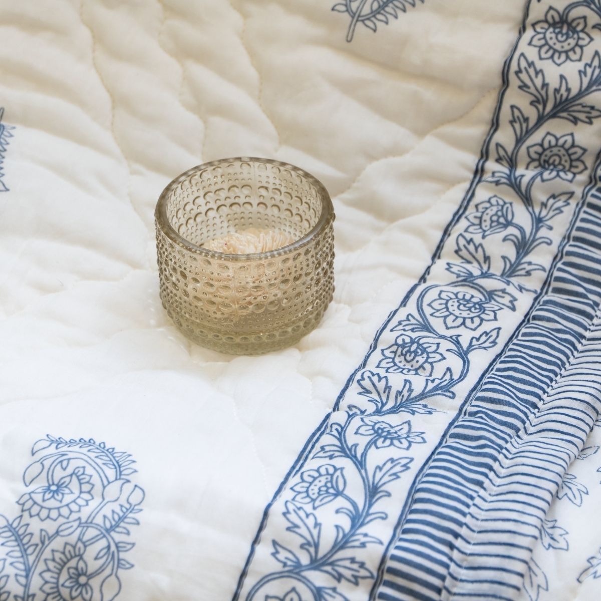 AC Comforter for Single Bed in 100% Cotton Mulmul Handprinted in Light Blue and Off white| Lightweight Soft and Breathable AC Blanket