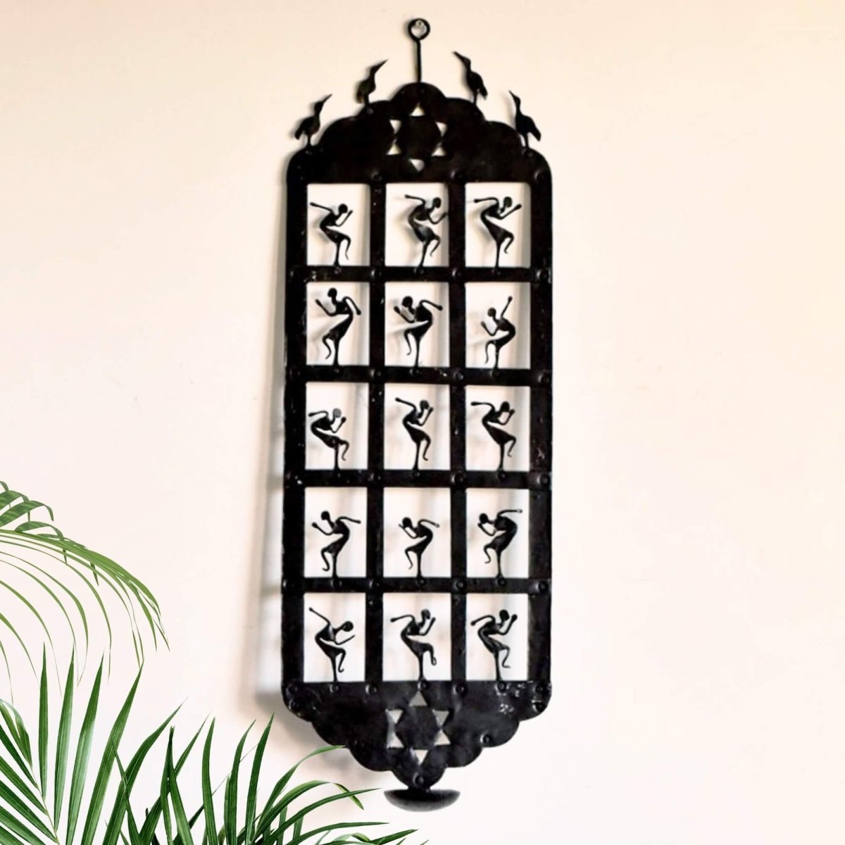 Handcrafted Bastar Tribal Art Iron Tea Light Stand | 26 Inch Decorative Tea Light Holder