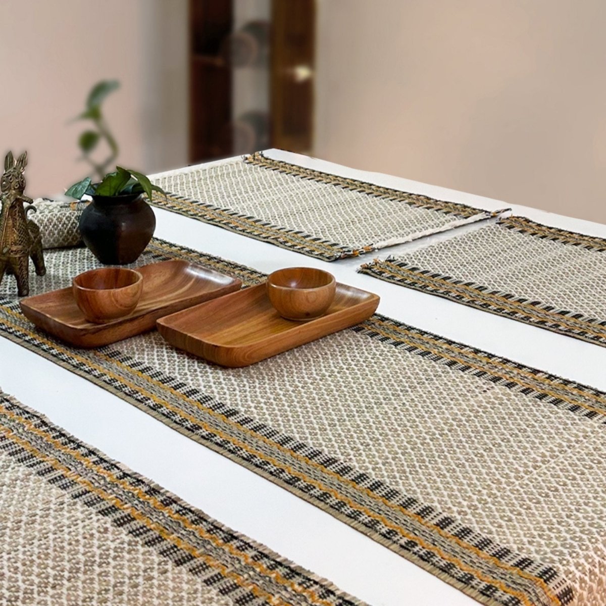 Cotton and Grass Table mats in Beige | Set of 2, 4 and 6
