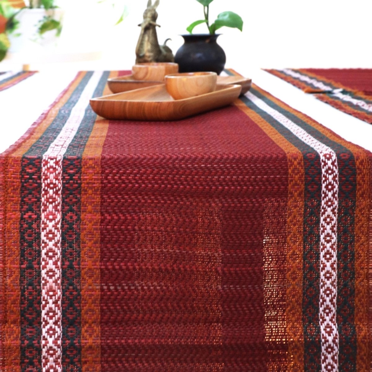 Handmade Dining Table Runner Eco Friendly Tableware Sustainably Handwoven from Natural Grass